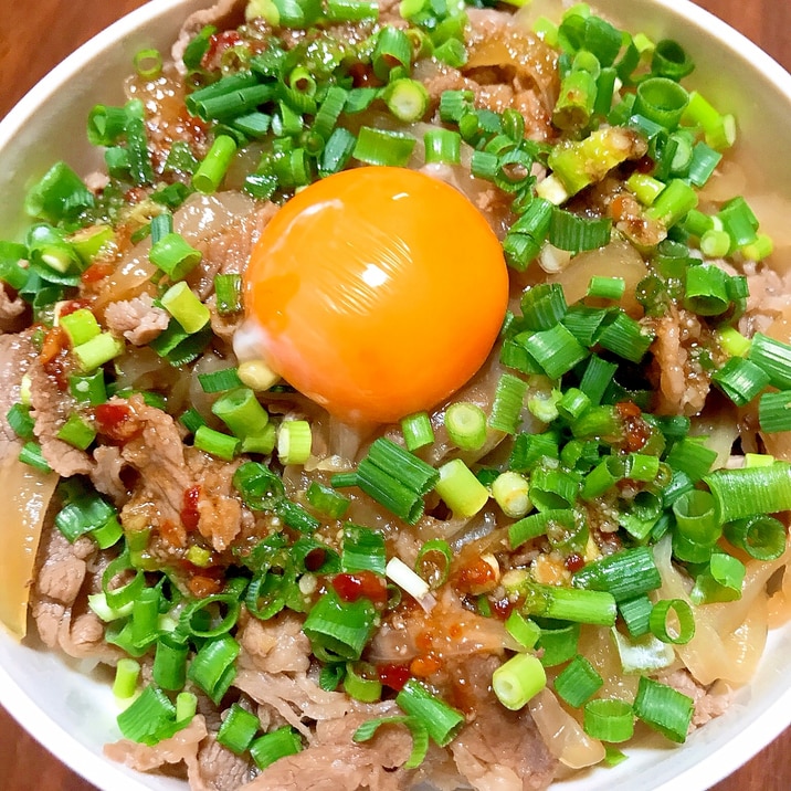 「すき家の牛丼♪」お家で作る★ねぎ玉牛丼